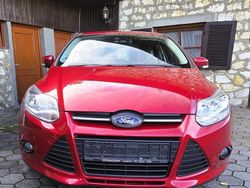 Rot Gebraucht 2014 Ford Focus SYNC Edition Limousine | 5.850 € (Guter Preis)