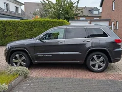 Braun Gebraucht 2016 Jeep Grand Cherokee SUV | 17.800 € (Fairer Preis)