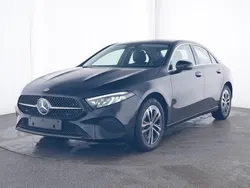 Schwarz , unilack nachtschwarz Gebraucht 2024 Mercedes A250 Progressive Limousine | 35.490 € (Teuer)