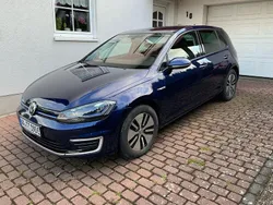 Blau Gebraucht 2019 VW e-Golf Kleinwagen | 11.600 € (Guter Preis)