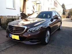 Braun Gebraucht 2013 Mercedes E250 Kombi | 10.300 € (Teuer)