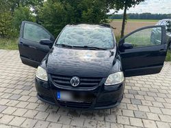 Schwarz Gebraucht 2009 VW Fox Kleinwagen | 2.050 € (Fairer Preis)
