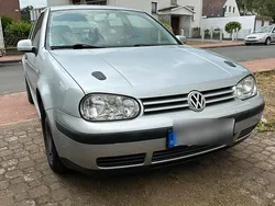 Silber Gebraucht 2001 VW Golf IV Limousine | 2.600 € (Fairer Preis)