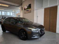 Matrixgrau metallic Gebraucht 2017 Mazda 3 Exclusive-Line Limousine | 12.480 € (Fairer Preis)