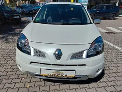 Weiß Gebraucht 2011 Renault Koleos Bose Edition SUV | 9.200 € (Teuer)