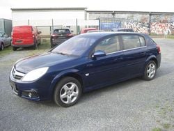 Blau Gebraucht 2007 Opel Signum Basis Kombi | 900 €