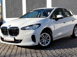 Weiß Gebraucht 2022 BMW 218 Active Tourer Performance Van / Kleinbus | 24.900 € (Fairer Preis)