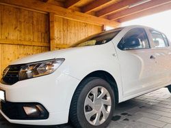 Weiß Gebraucht 2018 Dacia Sandero Kleinwagen | 8.150 € (Fairer Preis)