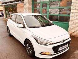 Weiß Gebraucht 2017 Hyundai i20 YES! Limousine | 9.950 € (Etwas zu teuer)
