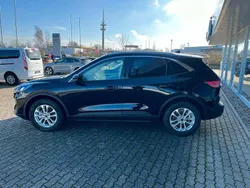 Obsidianschwarz metallic Gebraucht 2024 Ford Kuga Titanium SUV | 27.999 € (Guter Preis)