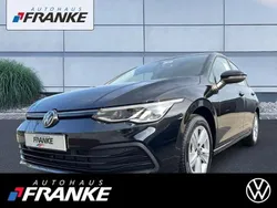 Schwarz Gebraucht 2024 VW Golf VIII Life Limousine | 21.619 € (Superpreis)