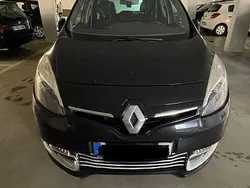 Schwarz Gebraucht 2014 Renault Scénic III Bose Edition Van / Kleinbus | 6.300 € (Fairer Preis)