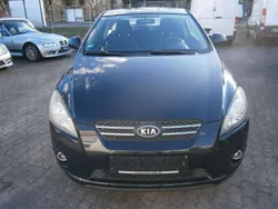 Zilinaschwarz met. Gebraucht 2007 Kia Ceed EX Kleinwagen | 2.470 € (Etwas zu teuer)
