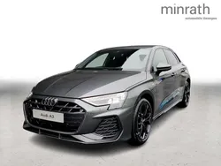 Grau Gebraucht 2025 Audi A3 Sportback e-tron S-Line Limousine | 47.879 €