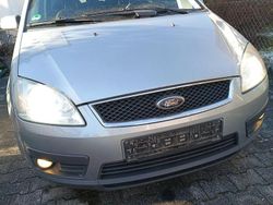 Silber Gebraucht 2004 Ford C-MAX Ghia Van / Kleinbus | 1.450 € (Fairer Preis)