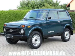 Grün Gebraucht 2008 Lada niva SUV | 6.895 €