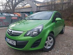 Grün Gebraucht 2014 Opel Corsa Energy Kleinwagen | 6.799 € (Etwas zu teuer)