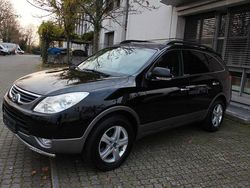 Schwarz (metallic) Gebraucht 2012 Hyundai Veracruz Comfort SUV | 6.900 € (Fairer Preis)