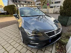 Grau Gebraucht 2018 Seat Leon ST FR Kombi | 17.300 € (Fairer Preis)