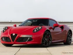 Rot Gebraucht 2016 Alfa Romeo 4C Coupé | 77.950 €