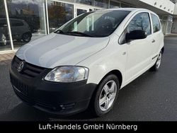 Weiß Gebraucht 2010 VW Fox Basis Kleinwagen | 2.320 € (Teuer)