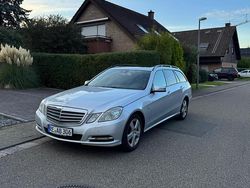 Grau Gebraucht 2010 Mercedes E220 Kombi | 5.899 € (Guter Preis)