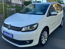 Weiß Gebraucht 2013 VW Touran Highline Van / Kleinbus | 14.780 € (Teuer)