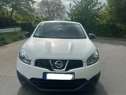 Weiß Gebraucht 2013 Nissan Qashqai SUV | 5.500 € (Superpreis)
