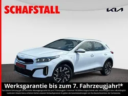 Weiss ((wd) cararraweiss) Gebraucht 2024 Kia XCeed Comfort SUV | 23.479 € (Superpreis)