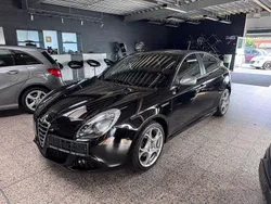 Schwarz Gebraucht 2011 Alfa Romeo Giulietta Turismo Kleinwagen | 4.750 € (Fairer Preis)