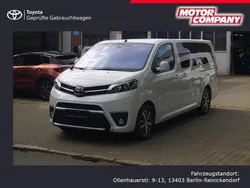 Ice white Gebraucht 2023 Toyota Proace Verso Plus Kombi | 46.980 € (Teuer)
