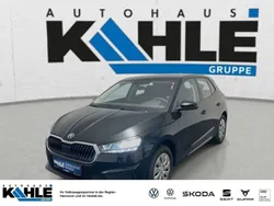 Blackmagic perleffekt Gebraucht 2021 Skoda Fabia Active Limousine | 13.990 € (Etwas zu teuer)