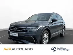 Nightshade blue Gebraucht 2023 VW Tiguan R-line SUV | 36.990 € (Guter Preis)