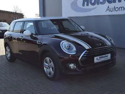 Pure burgundy metallic Gebraucht 2017 Mini Cooper Clubman Kombi | 16.950 € (Fairer Preis)