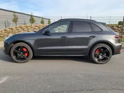Grau Gebraucht 2016 Porsche Macan Turbo SUV | 38.900 € (Teuer)