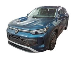 Nightshade blue metallic Gebraucht 2025 VW Tayron Elegance SUV | 52.990 € (Superpreis)