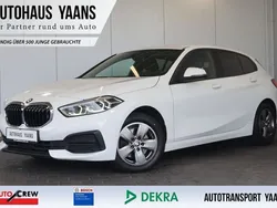 Weiß Gebraucht 2021 BMW 118 Advantage Kleinwagen | 18.789 € (Guter Preis)