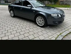 Grau Gebraucht 2007 Audi A4 Limousine | 5.500 € (Etwas zu teuer)