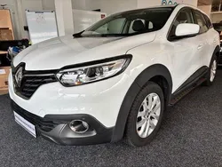 Weiß Gebraucht 2016 Renault Kadjar Experience SUV | 9.899 € (Fairer Preis)