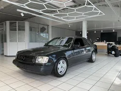 Schwarz Gebraucht 1987 Mercedes E230 Coupé | 8.999 €