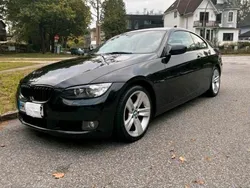 Schwarz Gebraucht 2010 BMW 320 Coupé | 8.299 € (Fairer Preis)