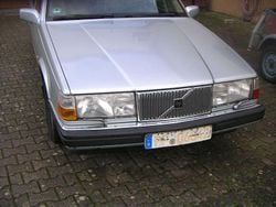 Silber Gebraucht 1987 Volvo 760 Kombi | 4.760 €