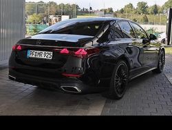 Gebraucht 2025 Mercedes E200 AMG line | 61.879 € (Fairer Preis)