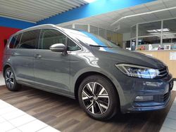 Delfingrau metallic Gebraucht 2021 VW Touran Highline Van / Kleinbus | 23.490 € (Fairer Preis)