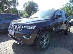 Diamond black Gebraucht 2021 Jeep Grand Cherokee Overland SUV | 40.900 €