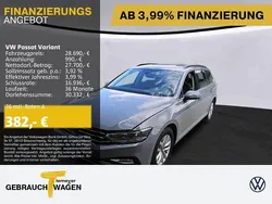 Grau Gebraucht 2024 VW Passat Business Kombi | 27.970 € (Guter Preis)