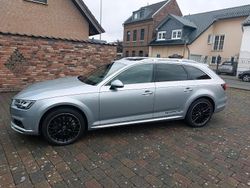 Silber Gebraucht 2019 Audi A4 Allroad Kombi | 32.500 €
