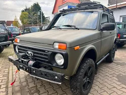 Grün Neu 2024 Lada niva SUV | 34.490 €