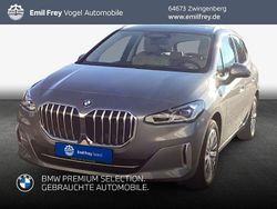 Grau Gebraucht 2022 BMW 218 Active Tourer Luxury Line Van / Kleinbus | 27.990 € (Fairer Preis)