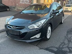 Grau Gebraucht 2013 Hyundai i40 Kombi | 3.150 € (Superpreis)